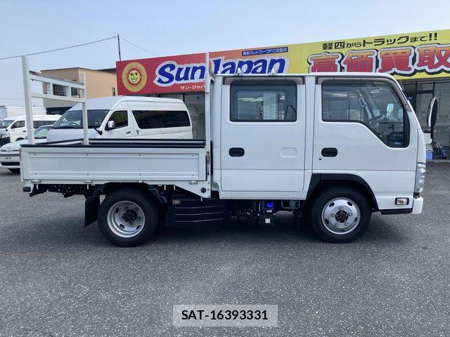 Mazda TITAN 2020-03 8355788-22