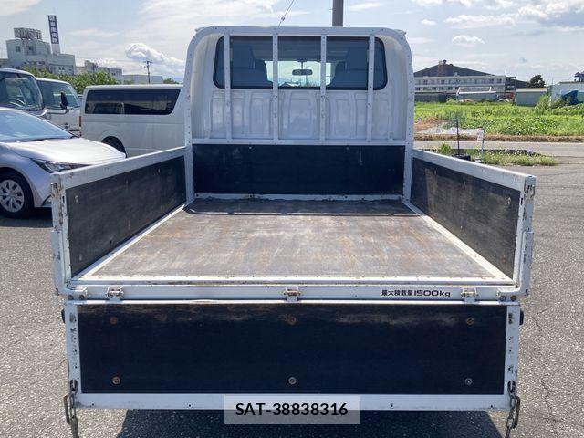 Mazda TITAN 2008-04 8355791-9