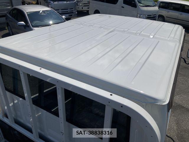 Mazda TITAN 2008-04 8355791-15