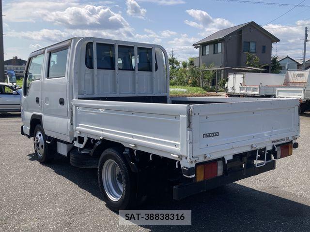 Mazda TITAN 2008-04 8355791-2