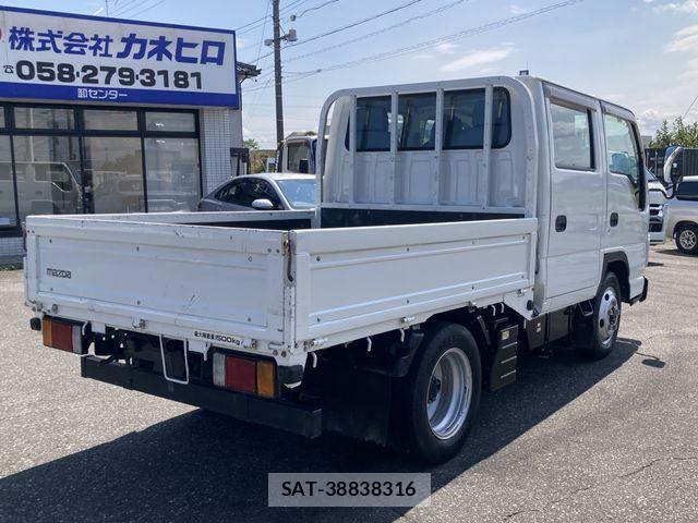 Mazda TITAN 2008-04 8355791-3