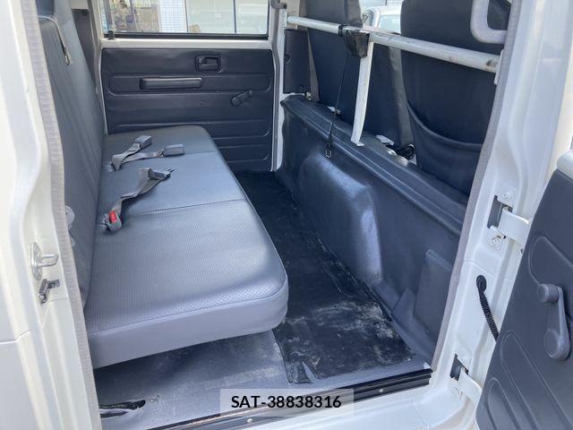 Mazda TITAN 2008-04 8355791-8