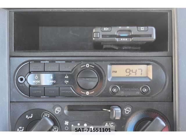 Mazda TITAN 2017-06 8369432-18
