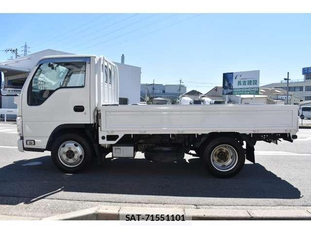 Mazda TITAN 2017-06 8369432-25