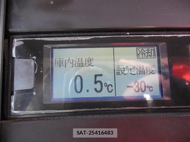 Mazda TITAN 2018-08 8369433-15