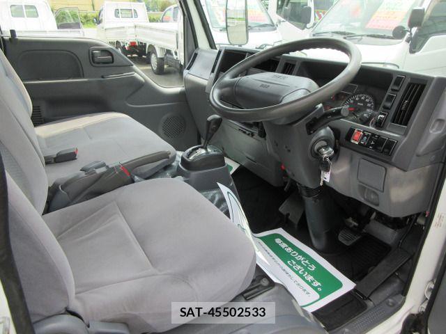 Mazda TITAN 2015-12 8438988-10