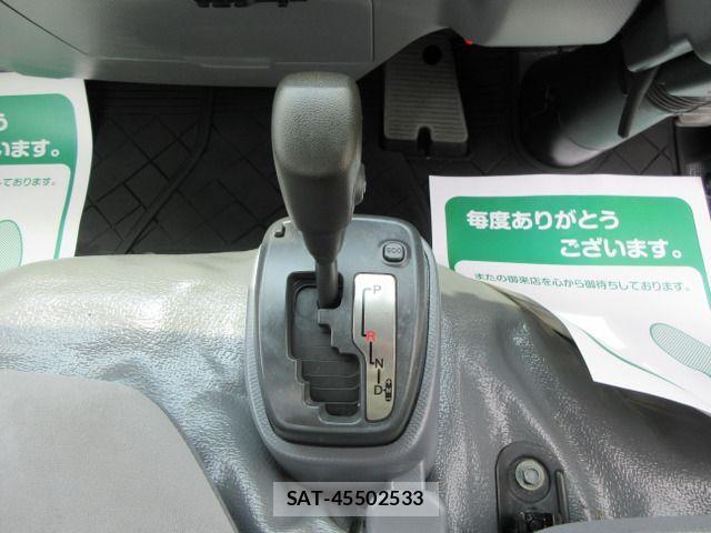 Mazda TITAN 2015-12 8438988-14