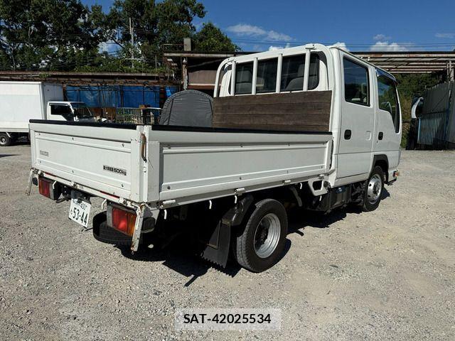 Mazda TITAN 2013-02 8527810-13