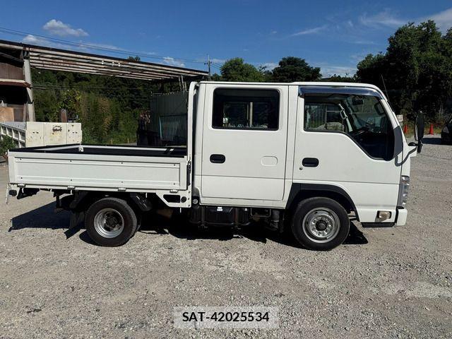 Mazda TITAN 2013-02 8527810-3