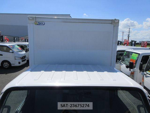 Mazda TITAN 2015-05 8527808-9