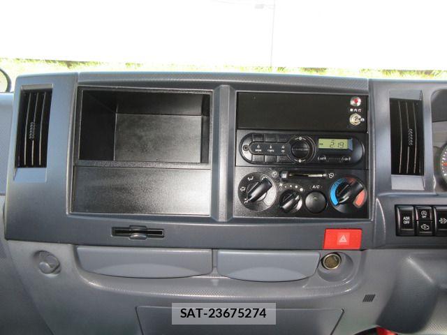 Mazda TITAN 2015-05 8527808-13