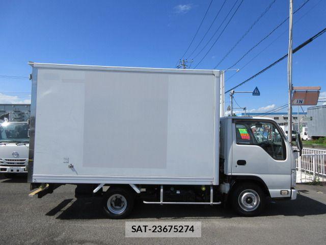 Mazda TITAN 2015-05 8527808-3