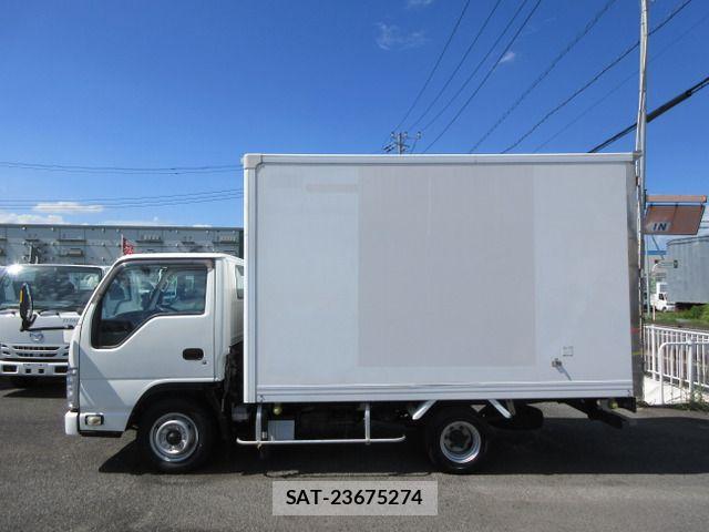 Mazda TITAN 2015-05 8527808-4