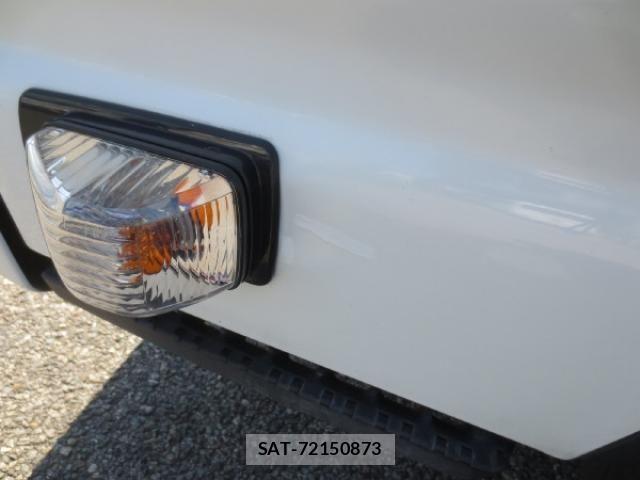 Mazda TITAN 2018-02 8527807-16