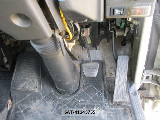 Mazda TITAN 2006-05 8563833-11