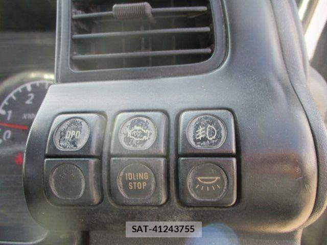 Mazda TITAN 2006-05 8563833-13