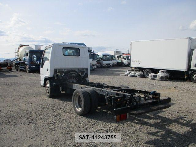 Mazda TITAN 2006-05 8563833-1