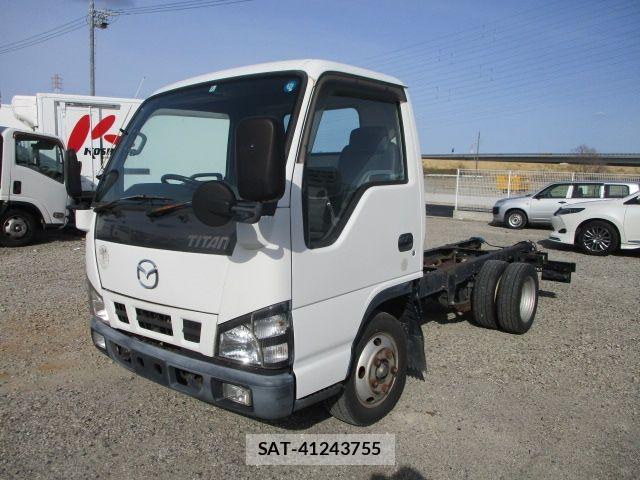Mazda TITAN 2006-05 8563833-3