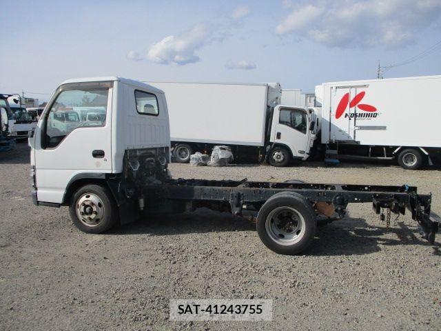 Mazda TITAN 2006-05 8563833-6