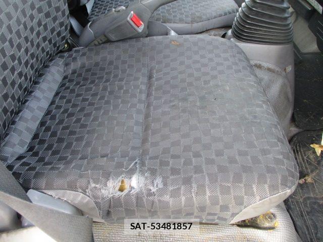 Mazda TITAN 2006-06 8563832-10