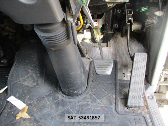 Mazda TITAN 2006-06 8563832-15