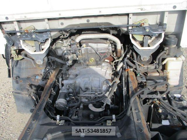 Mazda TITAN 2006-06 8563832-25