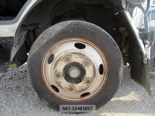 Mazda TITAN 2006-06 8563832-29