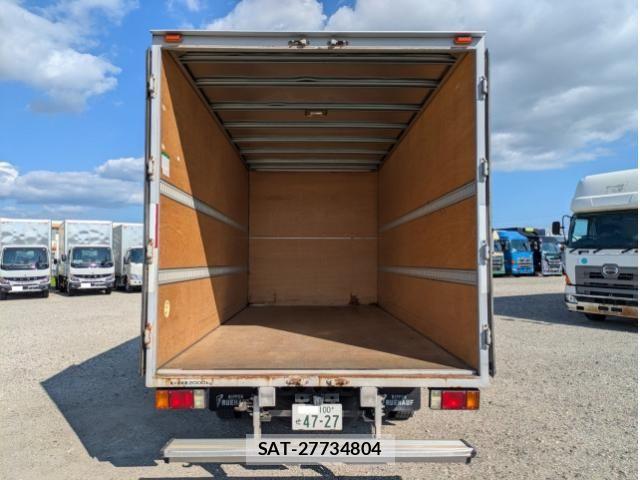 Mazda TITAN 2013-07 8629376-10