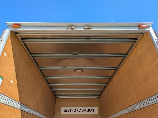 Mazda TITAN 2013-07 8629376-11