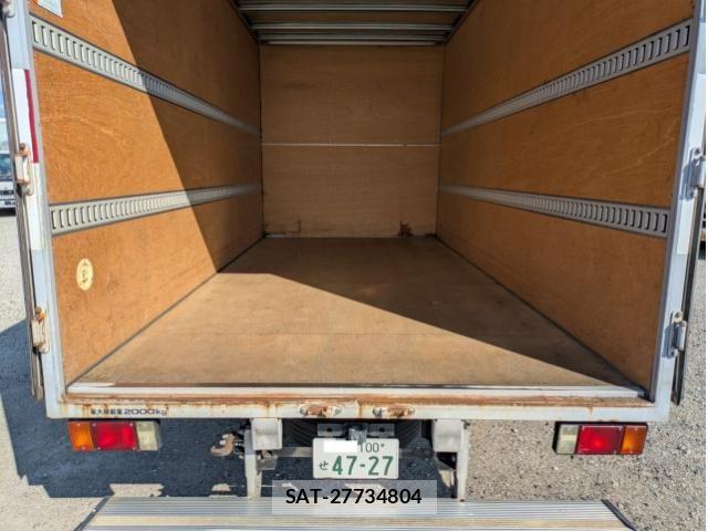 Mazda TITAN 2013-07 8629376-12