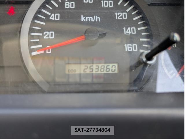 Mazda TITAN 2013-07 8629376-21