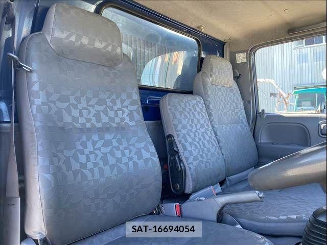 Mazda TITAN 2004-09 8629377-23
