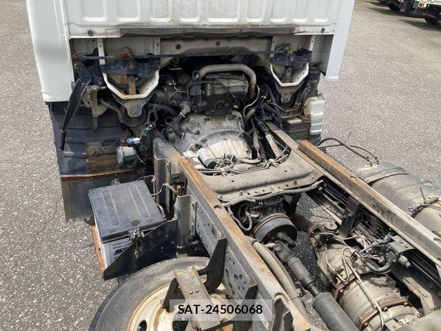 Mazda TITAN 2005-10 8629380-9