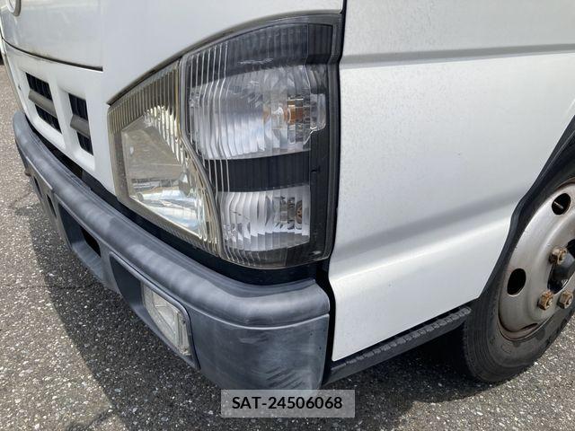 Mazda TITAN 2005-10 8629380-14