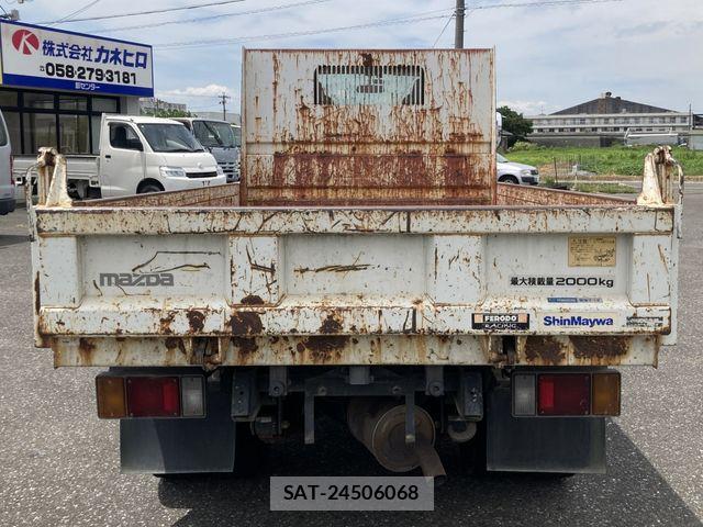 Mazda TITAN 2005-10 8629380-22
