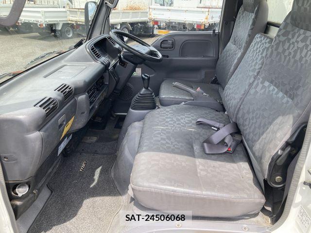Mazda TITAN 2005-10 8629380-5