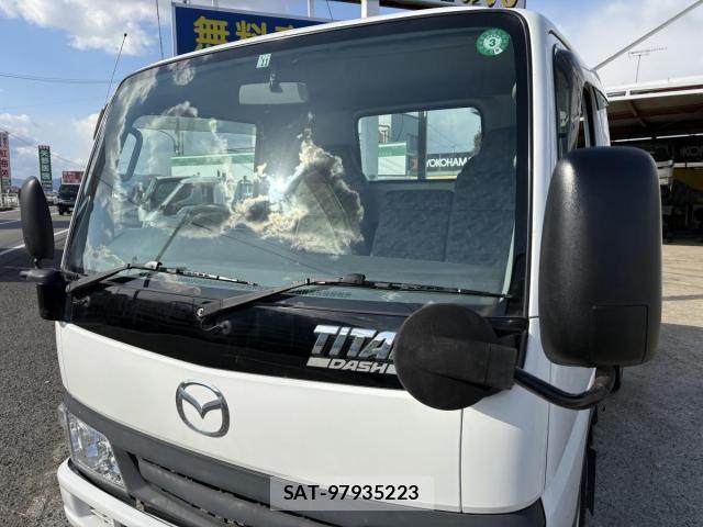 Mazda TITAN 2009-11 8629378-9