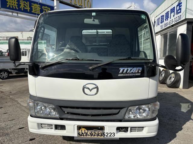 Mazda TITAN 2009-11 8629378-13