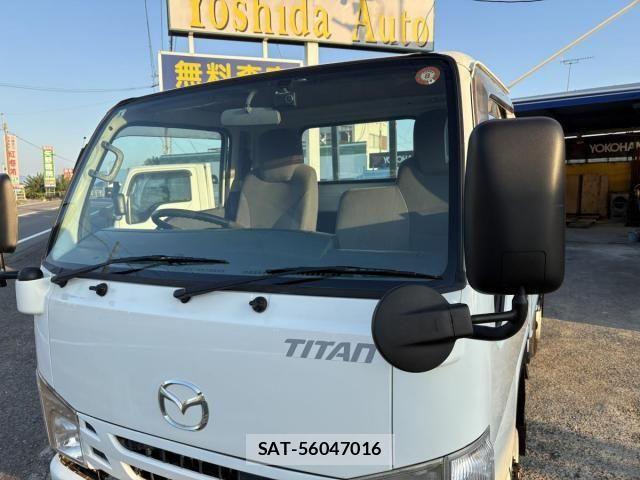 Mazda TITAN 2015-05 8686795-9