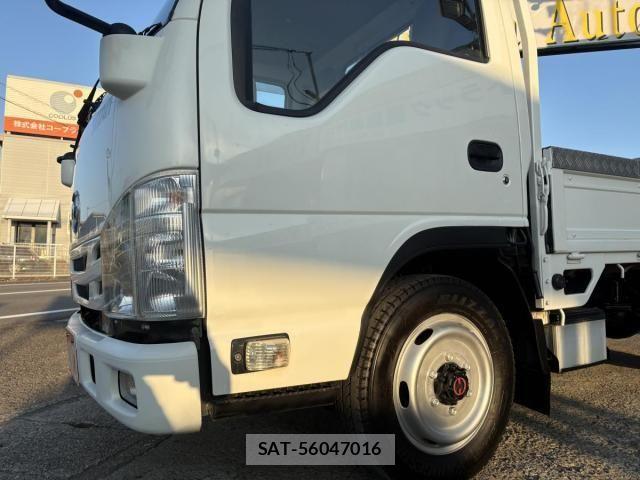 Mazda TITAN 2015-05 8686795-16