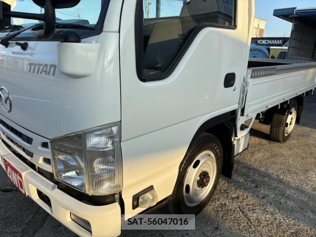 Mazda TITAN 2015-05 8686795-17