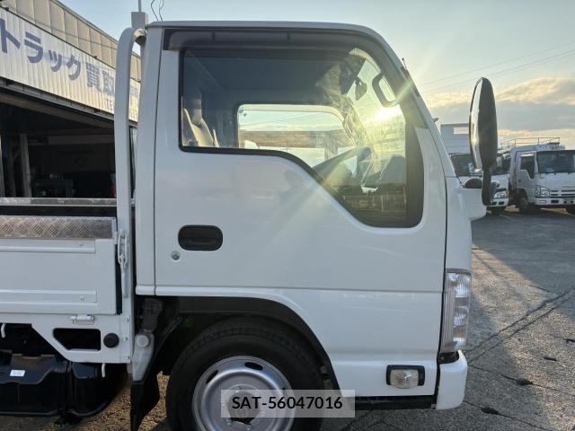Mazda TITAN 2015-05 8686795-18