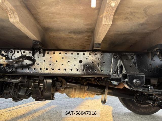 Mazda TITAN 2015-05 8686795-24