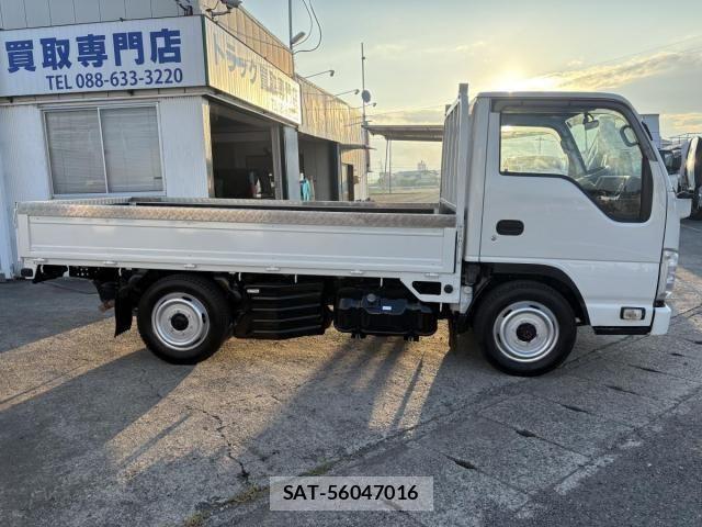Mazda TITAN 2015-05 8686795-3