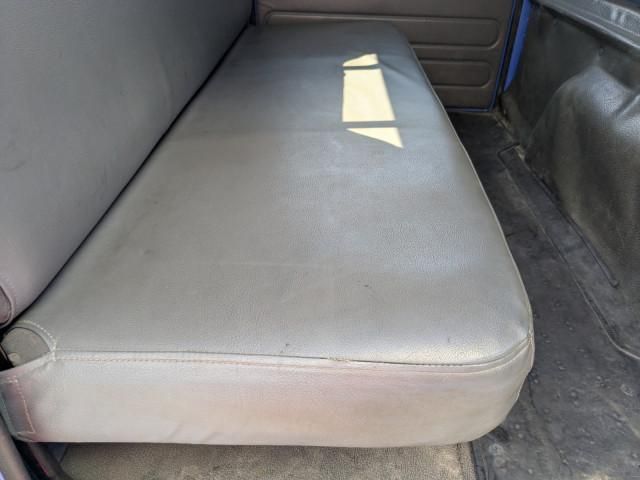 Mazda TITAN 2014-09 8770787-16