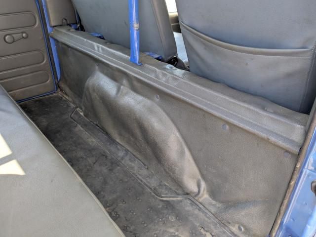 Mazda TITAN 2014-09 8770787-19
