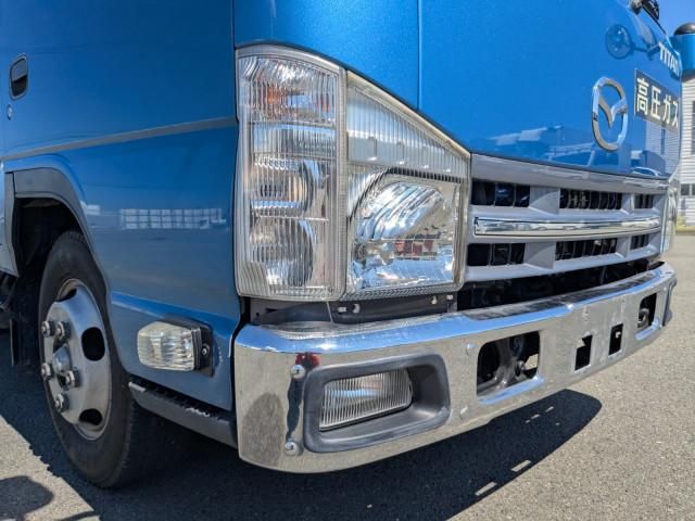 Mazda TITAN 2014-09 8770787-25