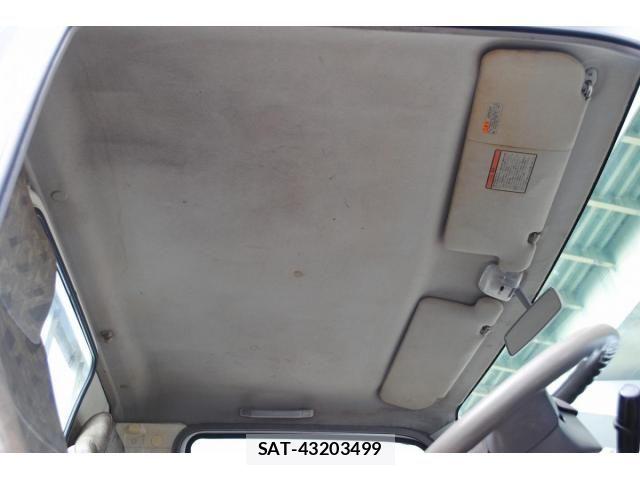 Mazda TITAN 2006-03 8850887-28