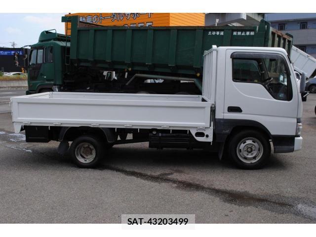 Mazda TITAN 2006-03 8850887-2