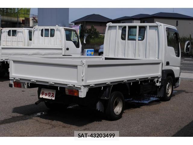 Mazda TITAN 2006-03 8850887-5